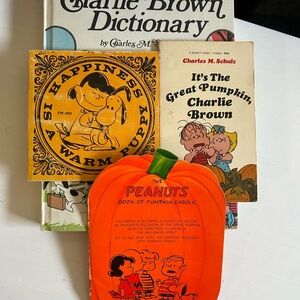 Lot of 4 Peanuts books Snoopy Charlie Brown Linus Lucy Sally Charles M. Schultz